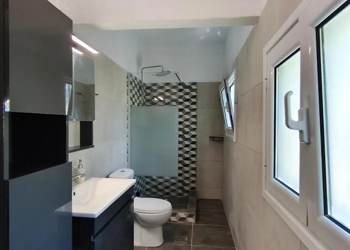 Iris Semesterbostad *